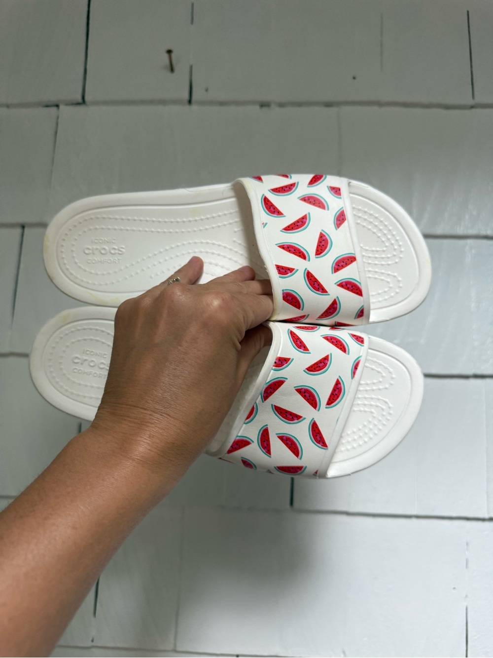 CROCS White Slip-On Clog - White watermelon Womens 7 - Picture 2 of 4